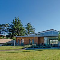 v2page-14---01-Piscine-de-Nerac_Remi-Chambelland_Juillet-2013-001.jpg