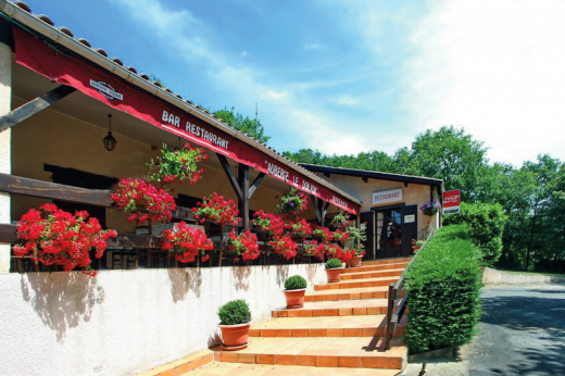 03---Gavaudun-Auberge-du-Donjon--5-.png