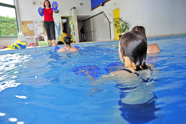 page-05-piscine-temple.jpg